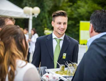 Business Catering - unser freundliches Service Personal